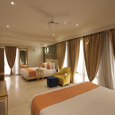 Phoenix - Unmatched Comfort Udaipur Exterior foto