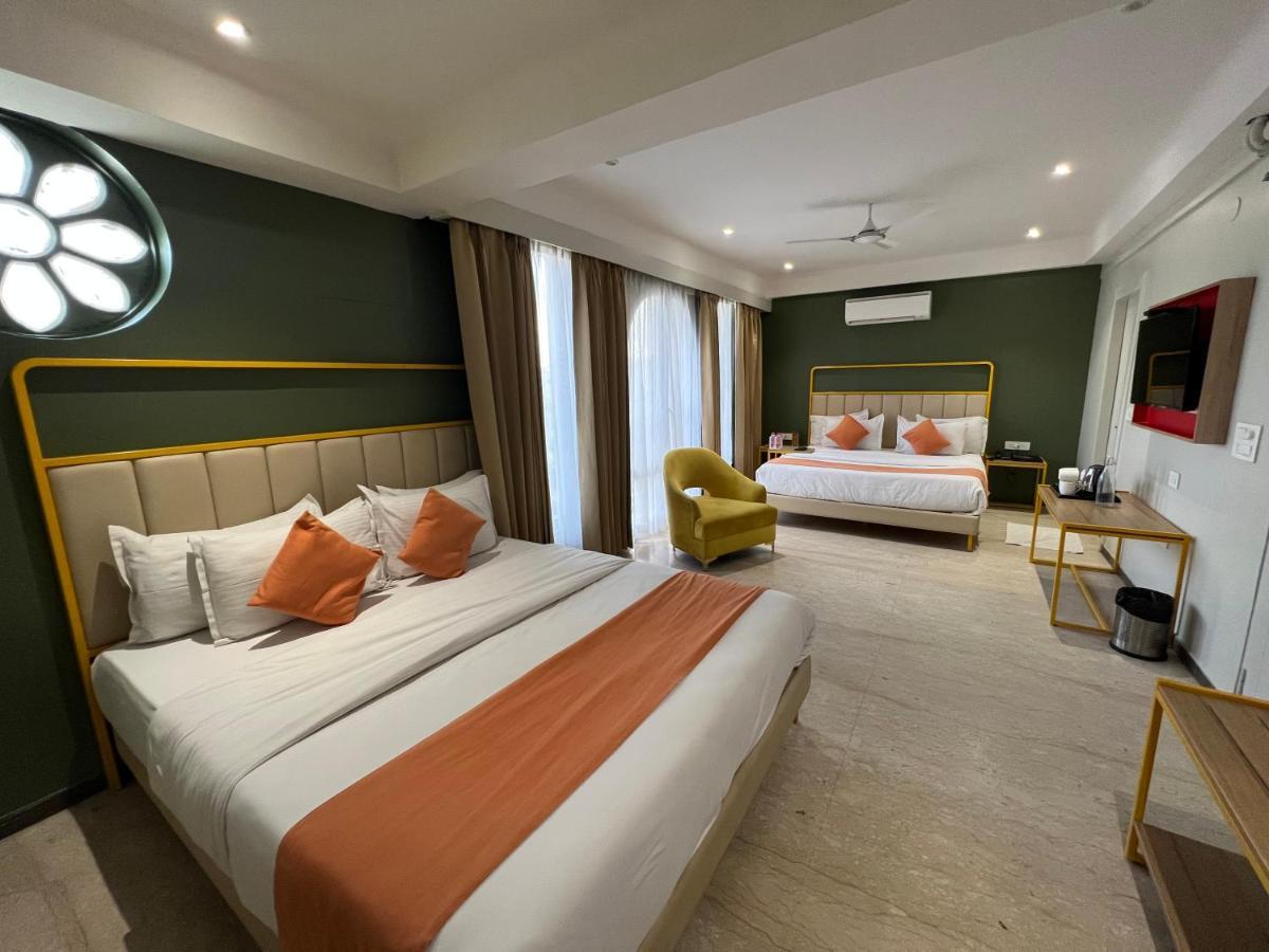 Phoenix - Unmatched Comfort Udaipur Exterior foto
