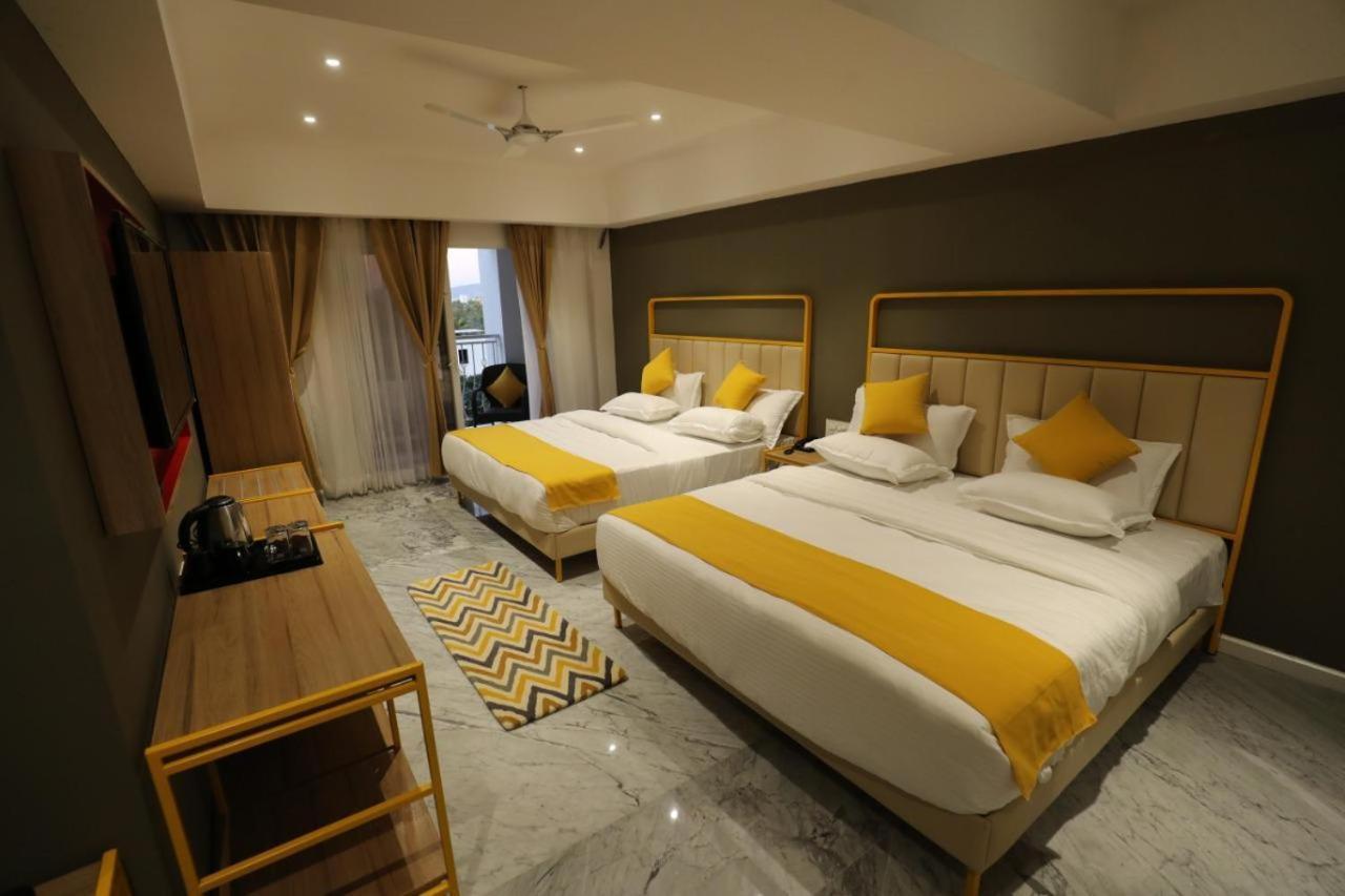 Phoenix - Unmatched Comfort Udaipur Exterior foto