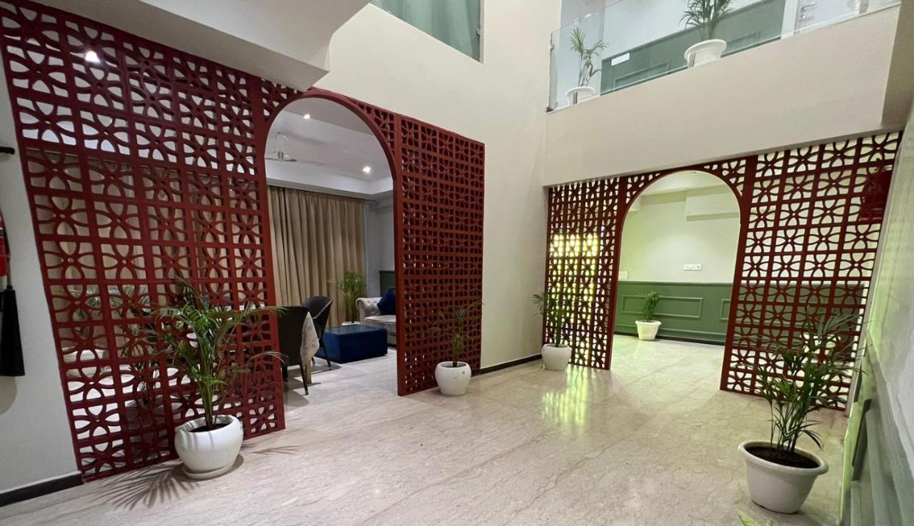 Phoenix - Unmatched Comfort Udaipur Exterior foto