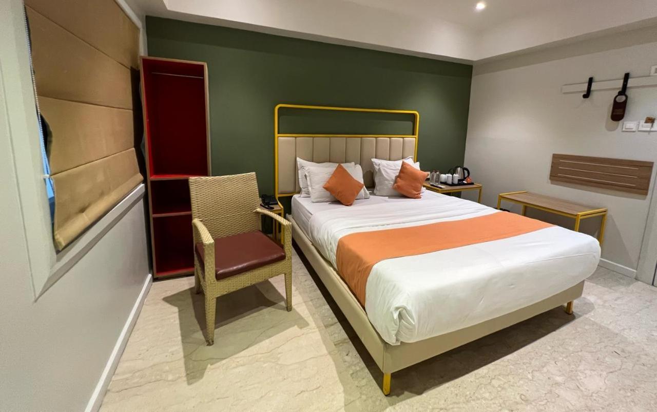 Phoenix - Unmatched Comfort Udaipur Exterior foto